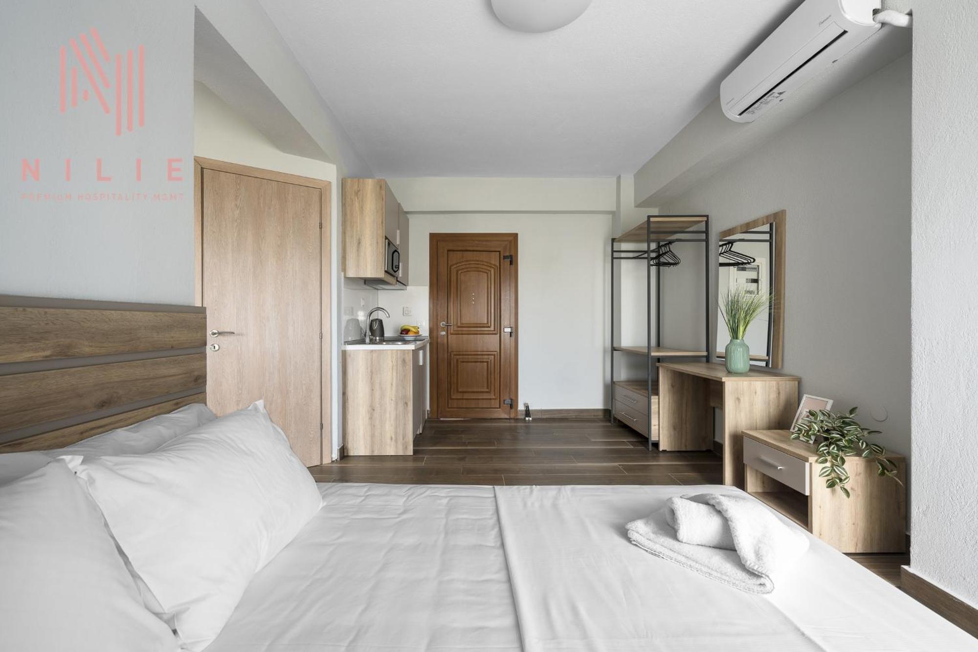 Ultima Summer Residence, Nilie Hospitality Mgmt Afytos Bagian luar foto